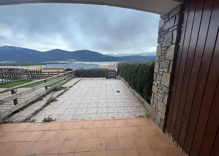 Aux Angles Avec Terrasse Vue - Fr-1-593-140 *